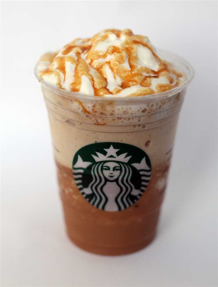 Ingredientes principales del latte helado de Starbucks